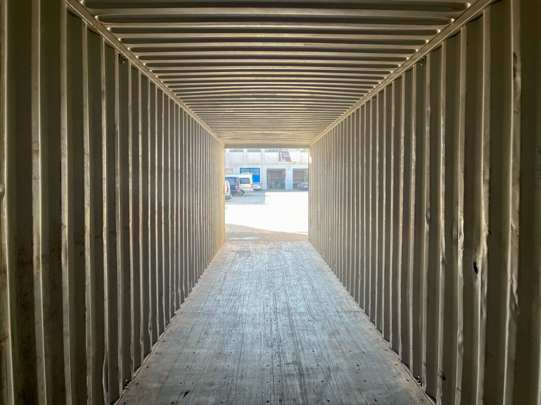12m (40ft) Shipping Container — Used Grade C — supplier gallery view 2